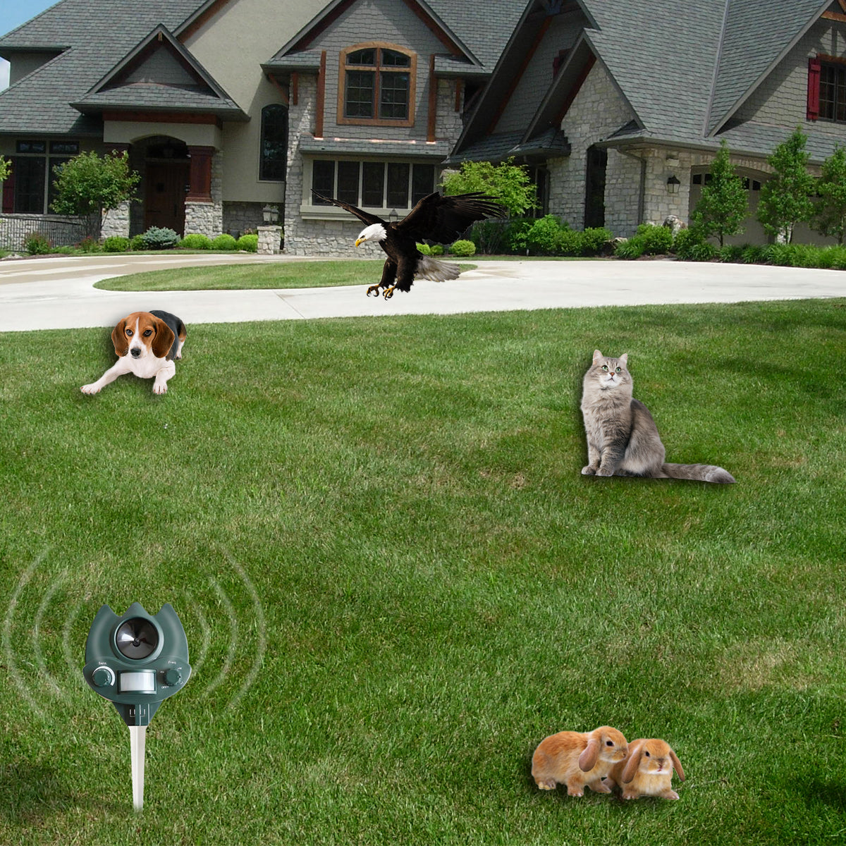 Yardeen Ultrasonic Animal Repeller Dog, Cat Repellent Pest Control for Home,Garden,Lawn